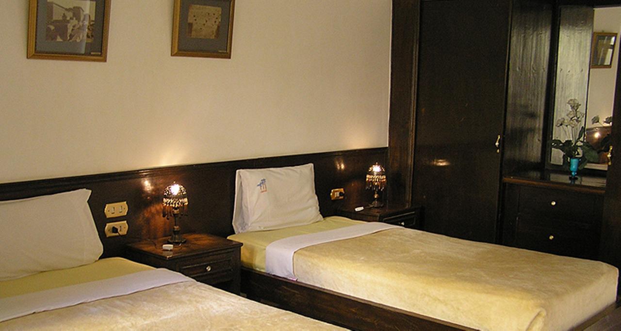 לוקסור El Nakhil Hotel מראה חיצוני תמונה